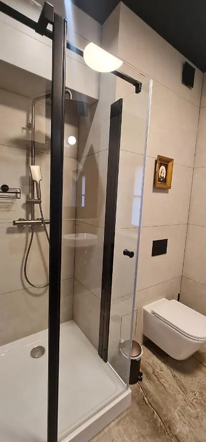 Entu Apartamenty Odrzanska Breslavia